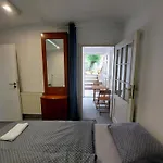 R24, Rose House