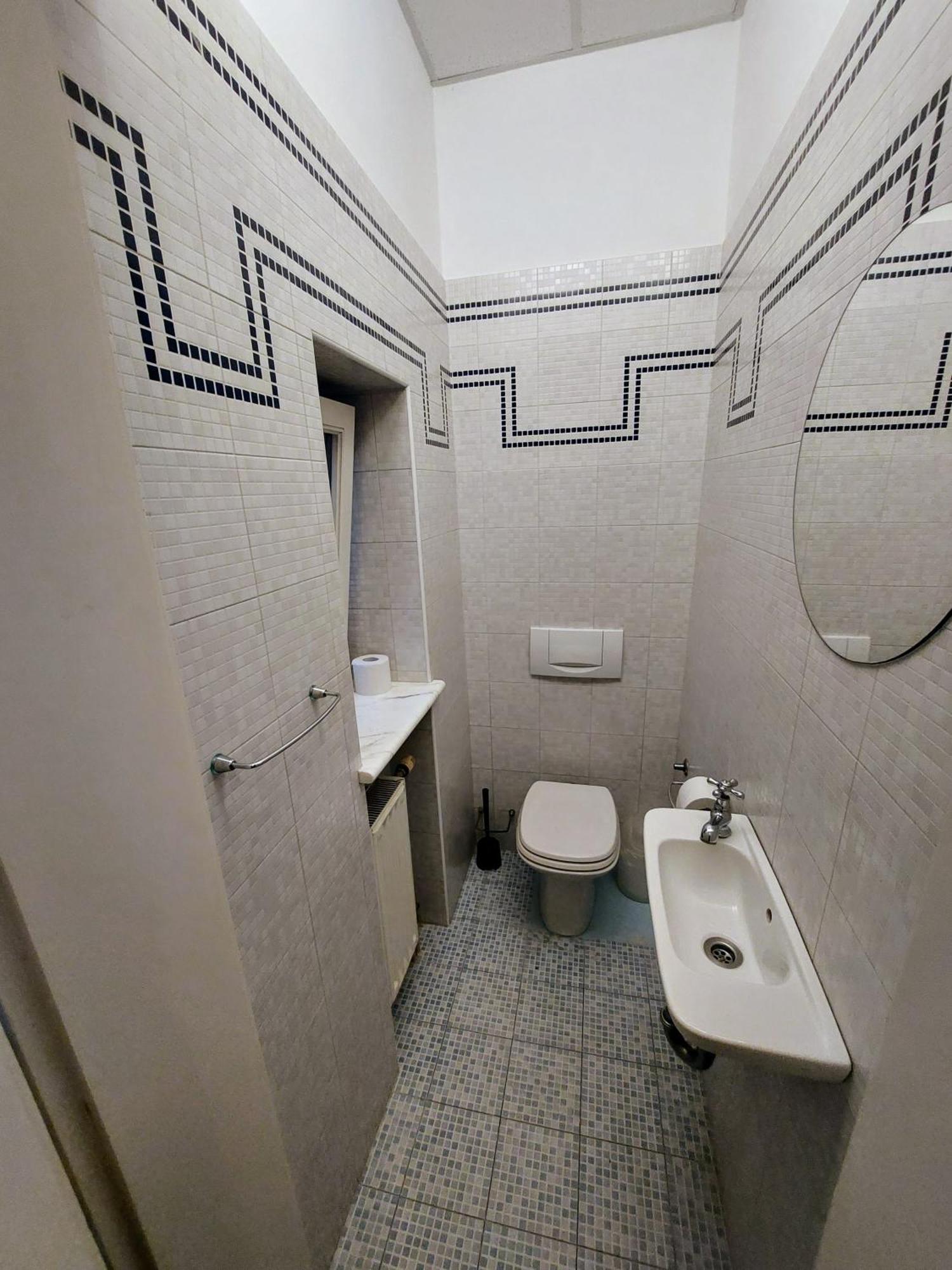 Homestay R24, Rose House *