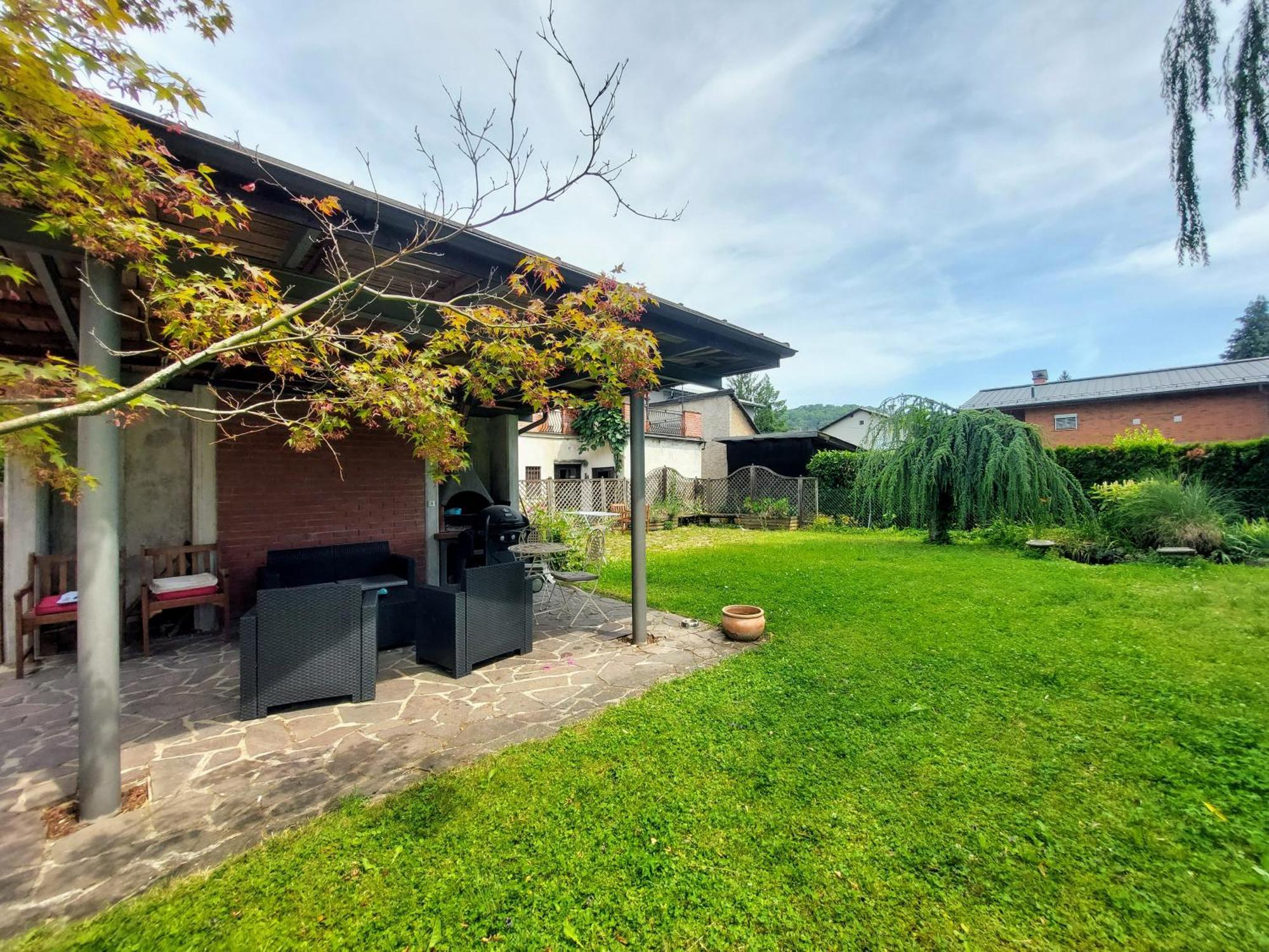 R24, Rose House Ljubljana